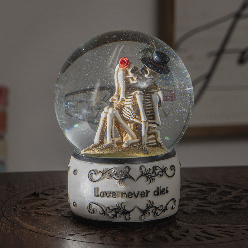 Love Never Dies' Romantic Eternal Love Skeleton Water Globe
