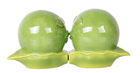 Kissing Peas In A Pod Magnetic Salt and Pepper Shakers Gift Box Set Ceramic