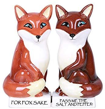 Hugging Foxes Magnetic Ceramic Salt and Pepper Shakers Set