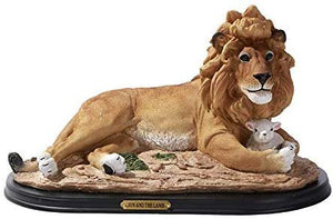 Pacific Giftware Lion and The Lamb Statue Wood Base with Brass Name Plate