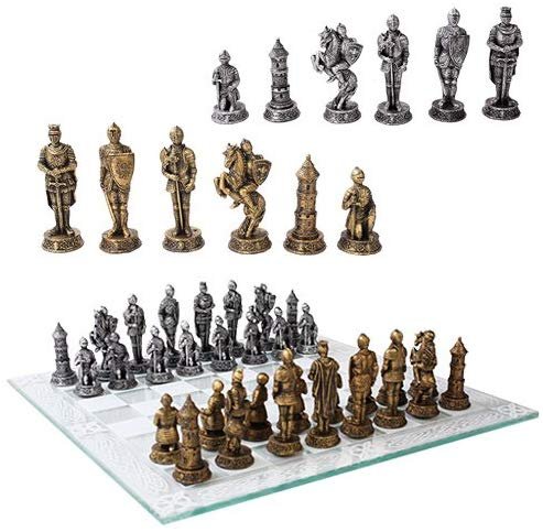 Medieval Knight War Chess Pieces and Glass Board Games and Toys