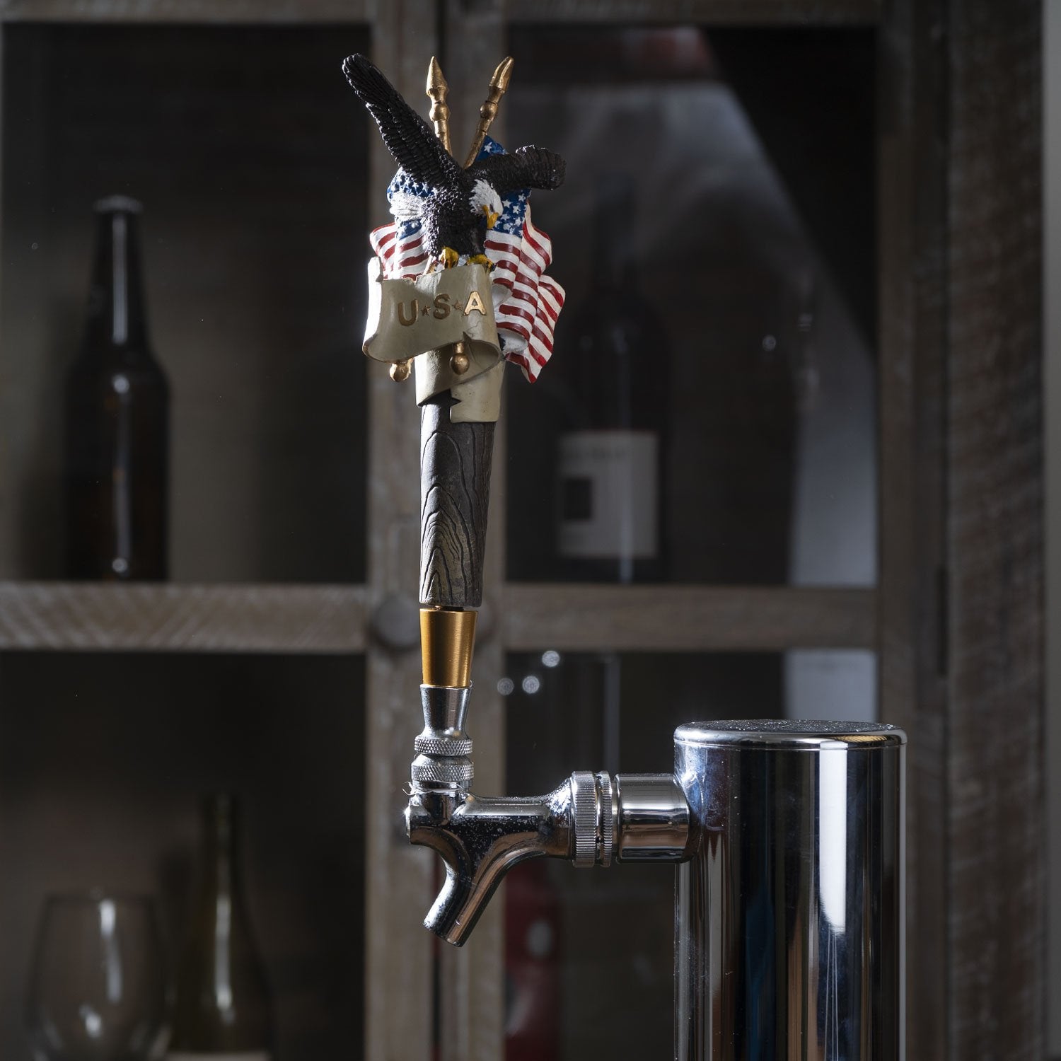 Great American Bald Eagle Figurine Sculpture Beer Tap Pull Handle